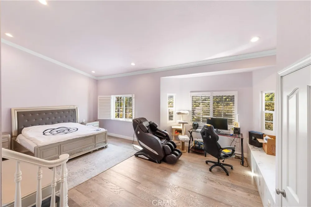 6865 Starline Street La Verne, CA 91750