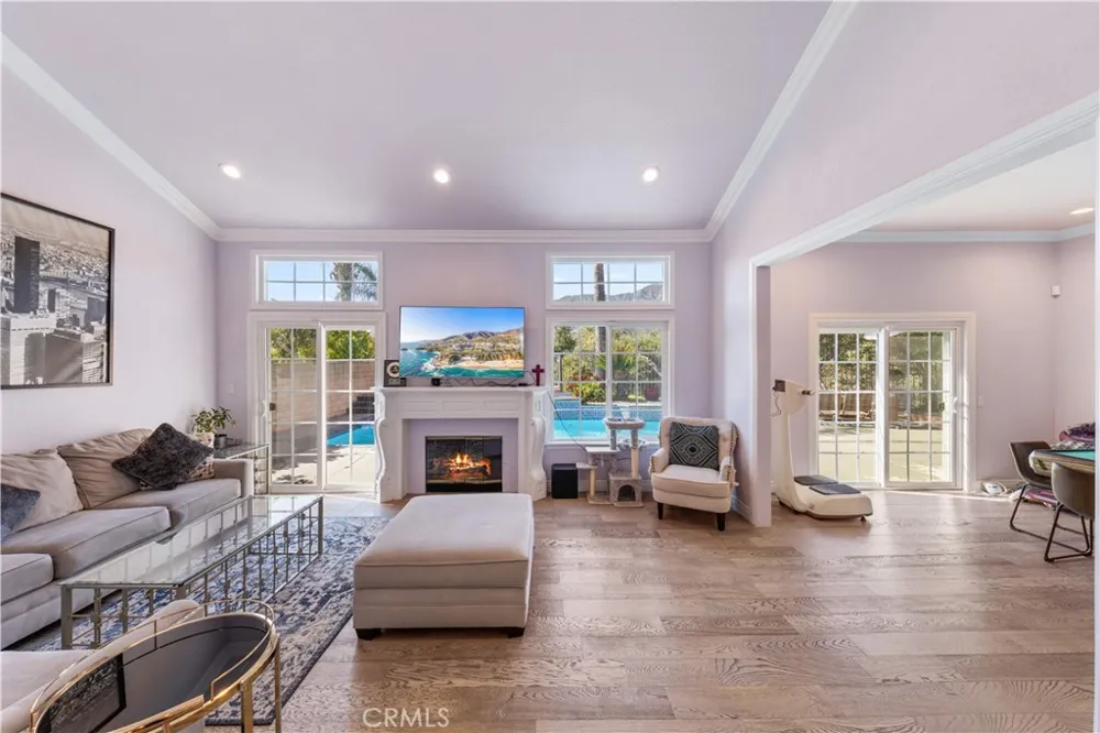 6865 Starline Street La Verne, CA 91750