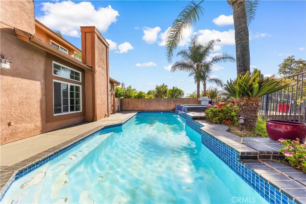 6865 Starline Street La Verne, CA 91750