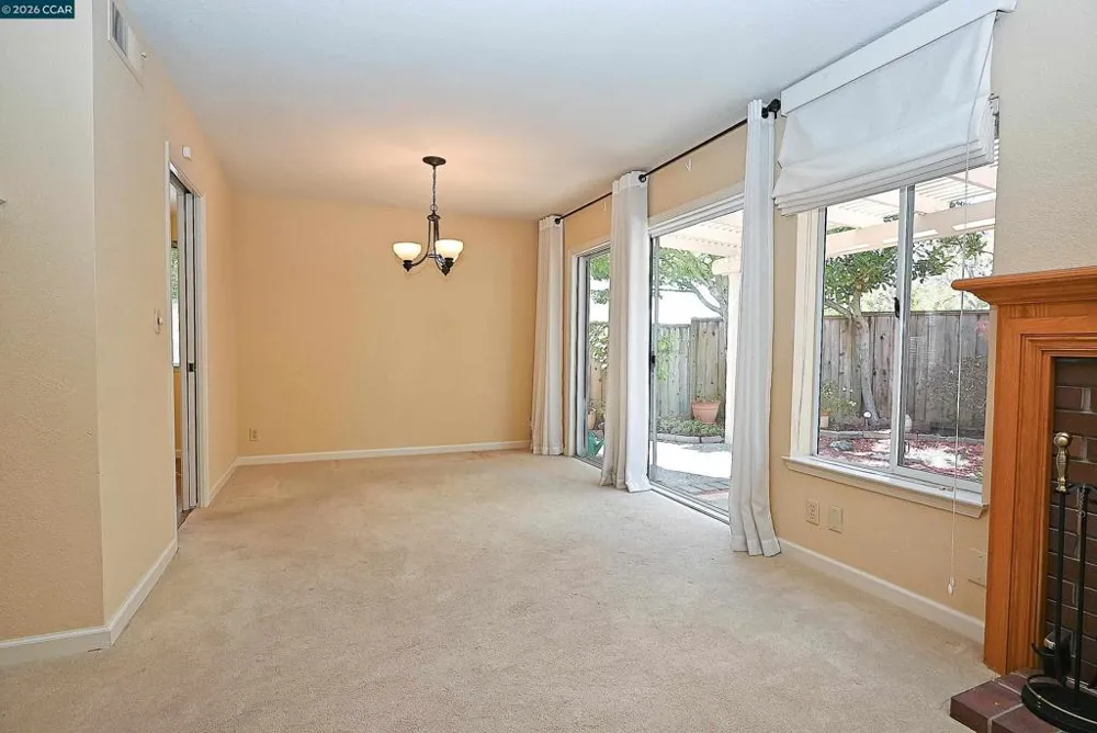 6670 Edgewood Way Castro Valley, CA 94552