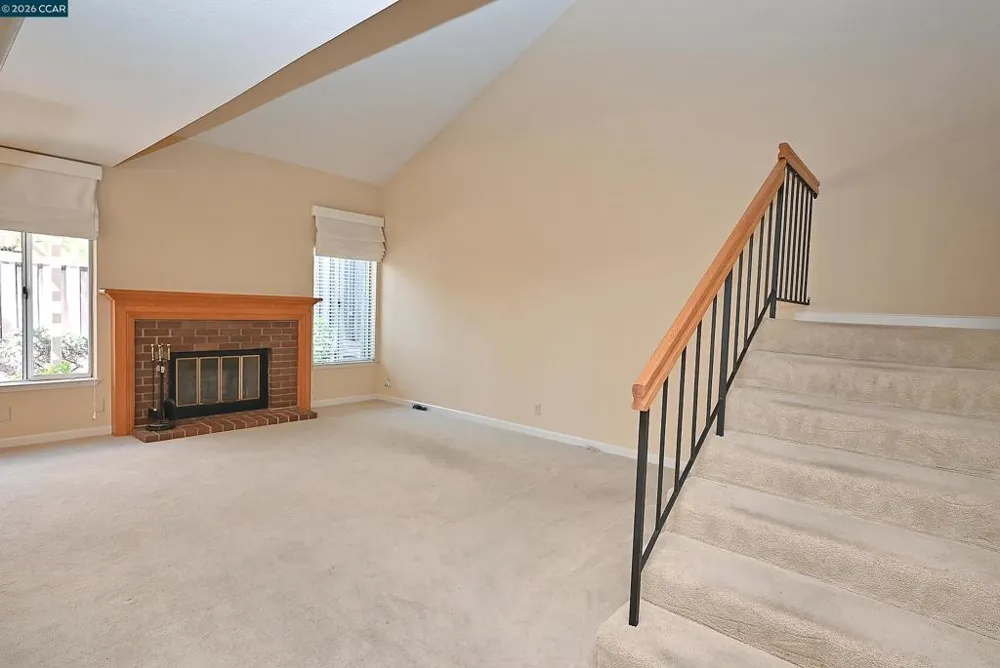 6670 Edgewood Way Castro Valley, CA 94552