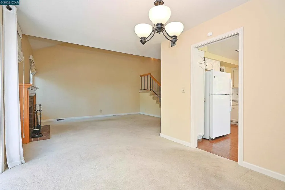 6670 Edgewood Way Castro Valley, CA 94552