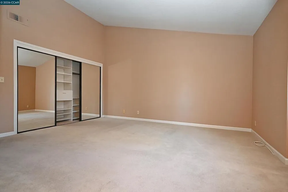 6670 Edgewood Way Castro Valley, CA 94552