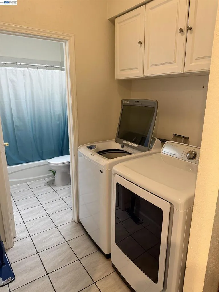 3227 Galindo St Oakland, CA 94601
