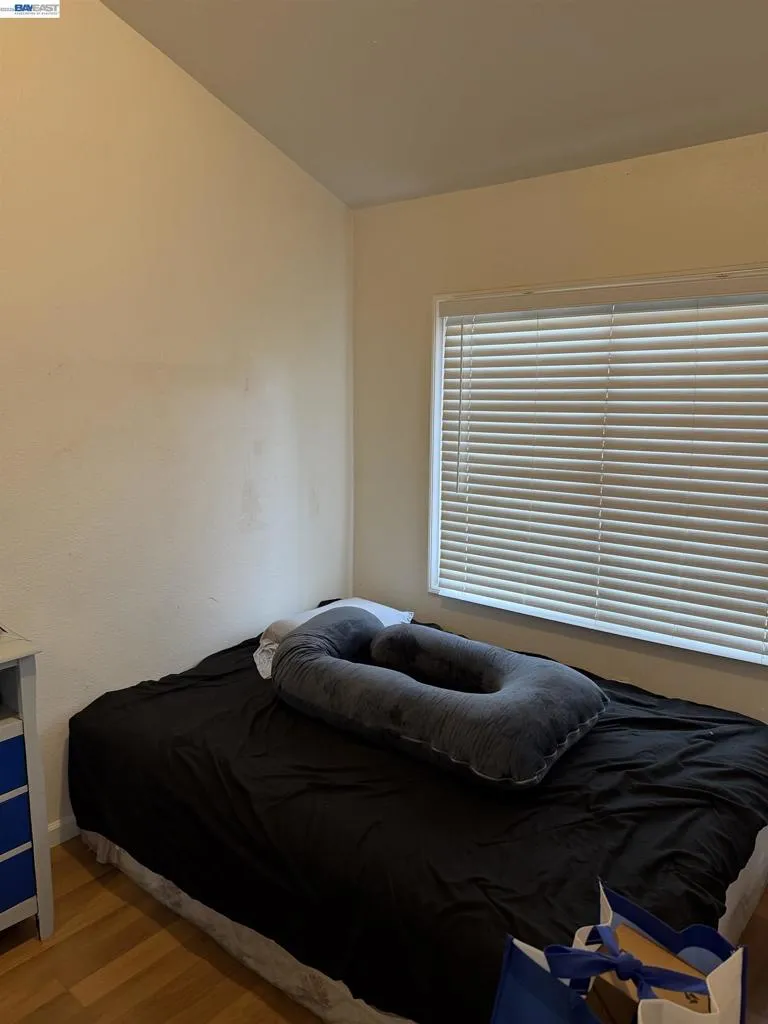 3227 Galindo St Oakland, CA 94601