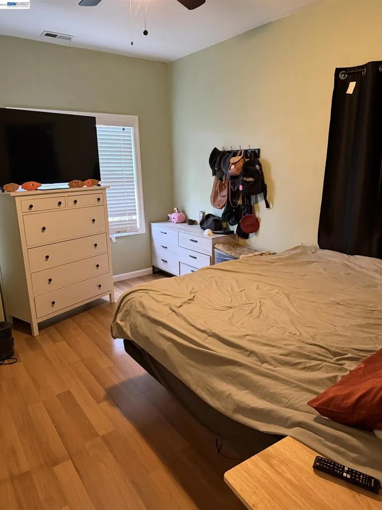 3227 Galindo St Oakland, CA 94601