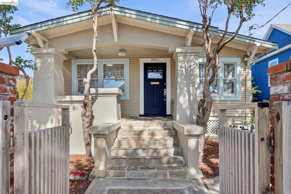 2421 9Th St Berkeley, CA 94710