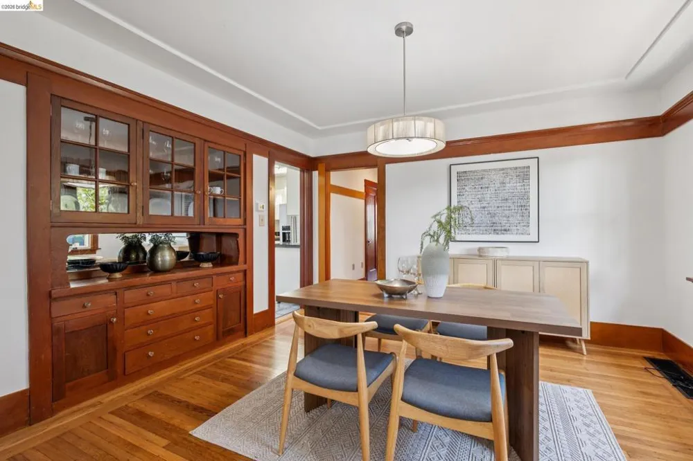 2421 9Th St Berkeley, CA 94710