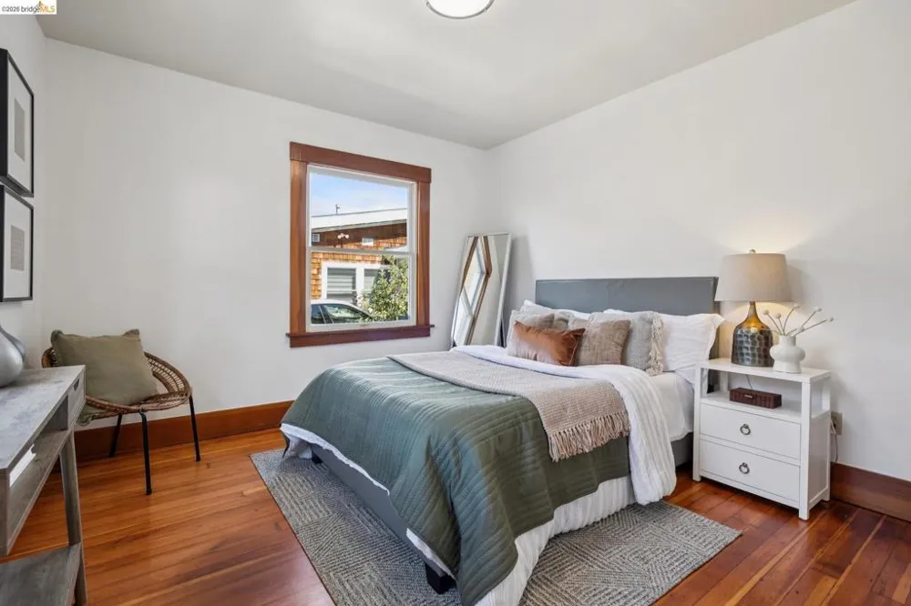 2421 9Th St Berkeley, CA 94710