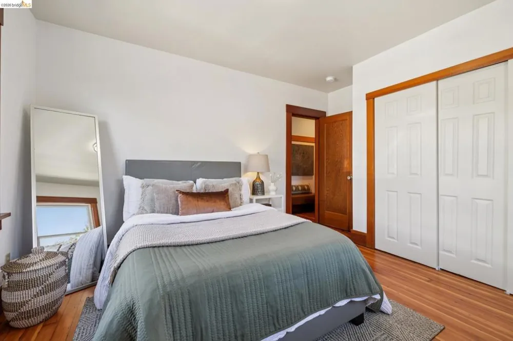 2421 9Th St Berkeley, CA 94710