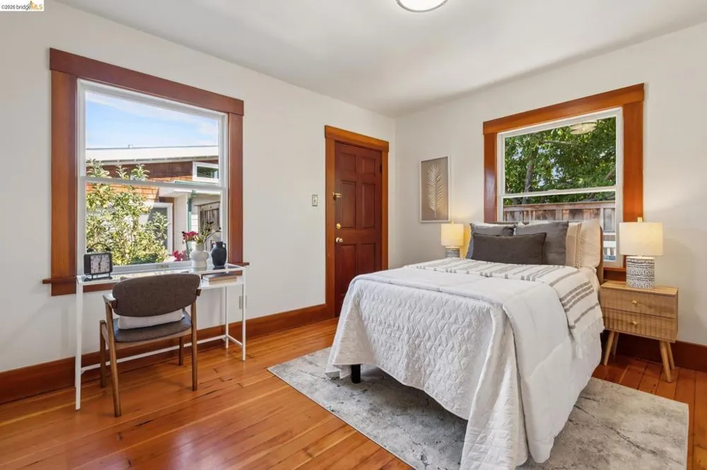 2421 9Th St Berkeley, CA 94710