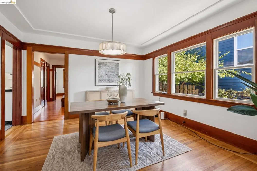 2421 9Th St Berkeley, CA 94710