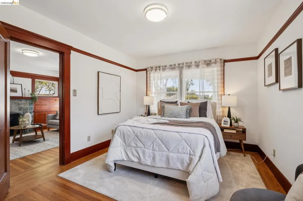 2421 9Th St Berkeley, CA 94710
