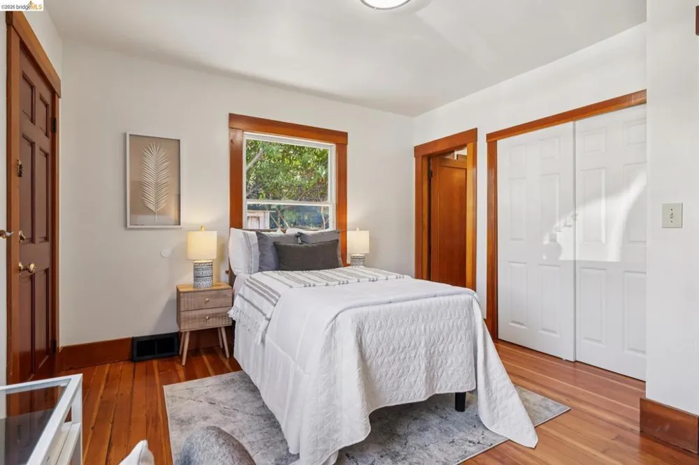2421 9Th St Berkeley, CA 94710