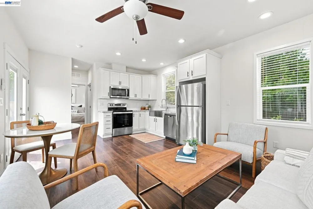 14 Liberta Court Danville, CA 94526