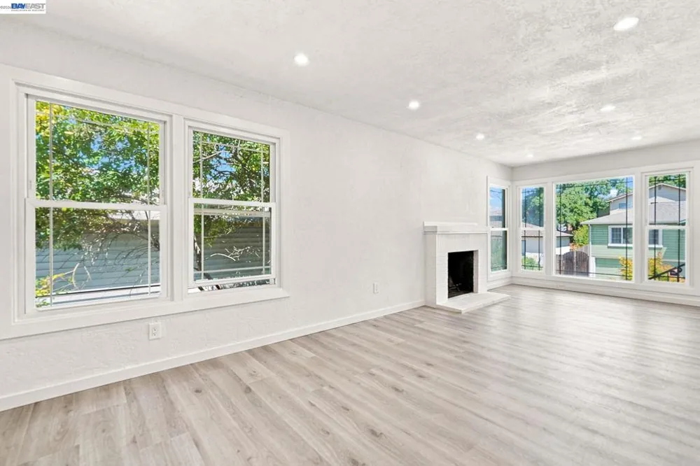 931 Hargus Ave Vallejo, CA 94591