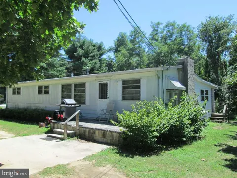 799 FERRELL ROAD