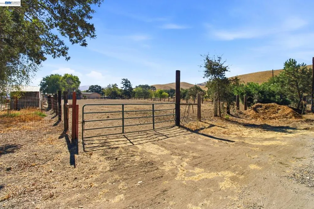5940 Victoria Ln Livermore, CA 94550