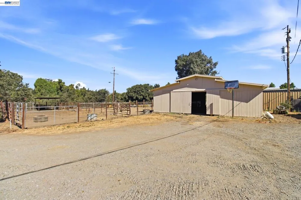 5940 Victoria Ln Livermore, CA 94550