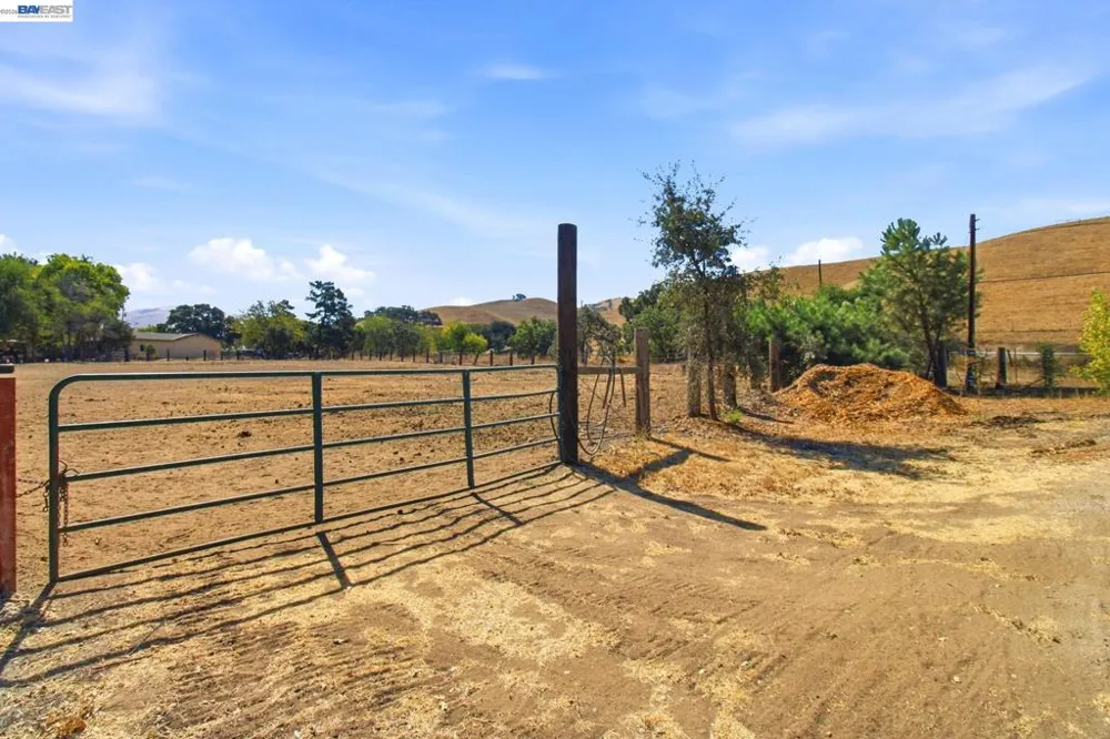 5940 Victoria Ln Livermore, CA 94550