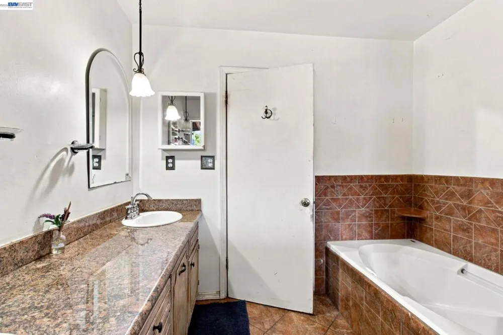 5940 Victoria Ln Livermore, CA 94550