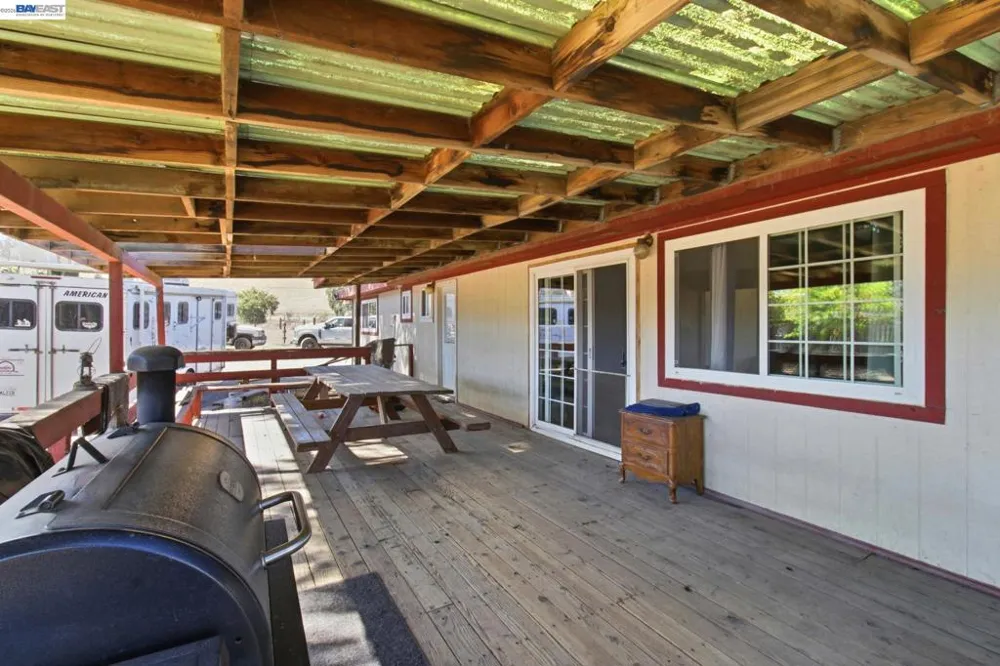 5940 Victoria Ln Livermore, CA 94550