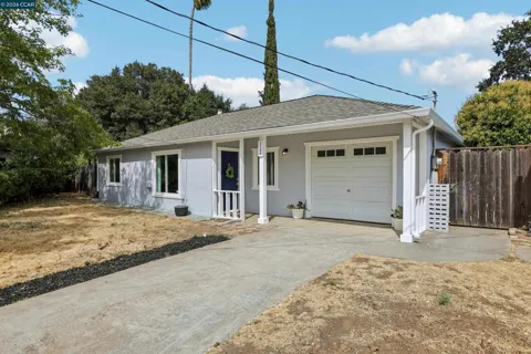 1156 Francine Ct