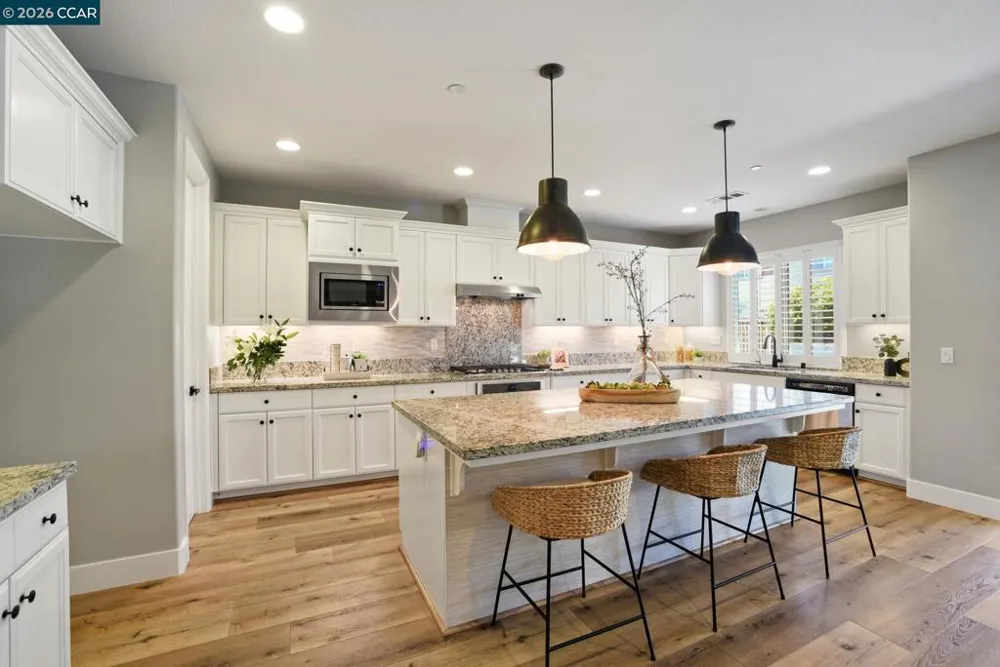 1390 Springdale Ct. Brentwood, CA 94513