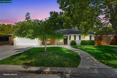 166 Cynthia Dr