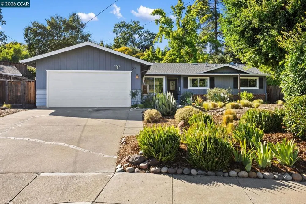 37 Cornell Ct Pleasant Hill, CA 94523