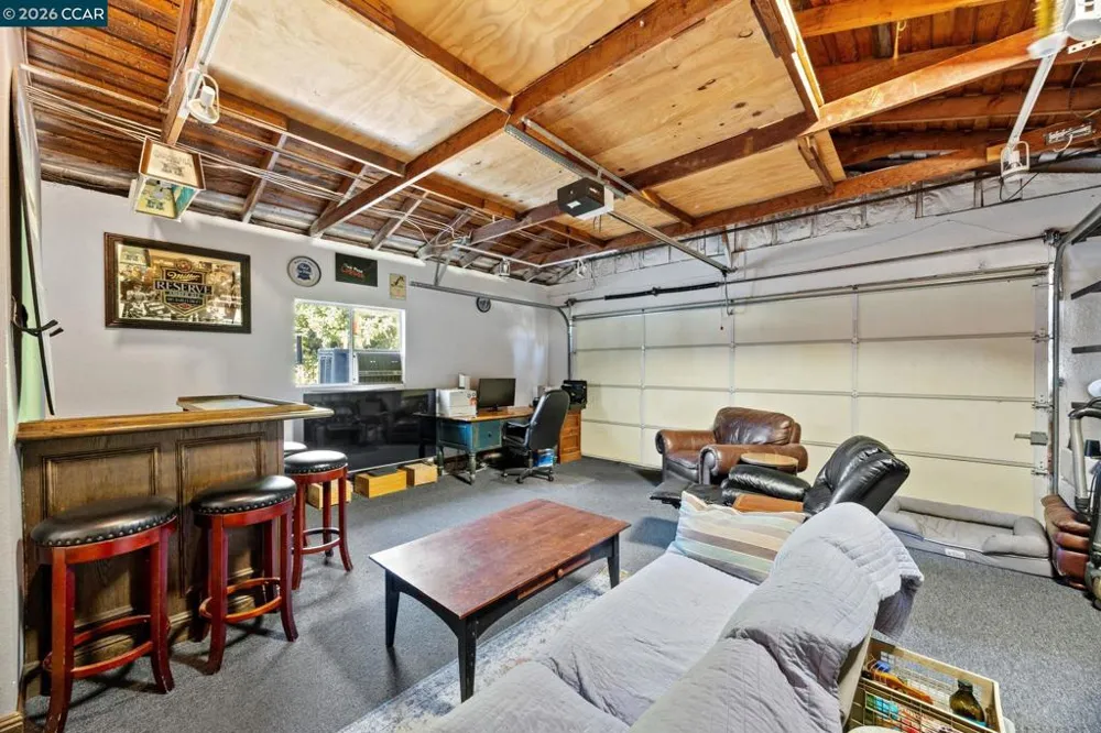 37 Cornell Ct Pleasant Hill, CA 94523