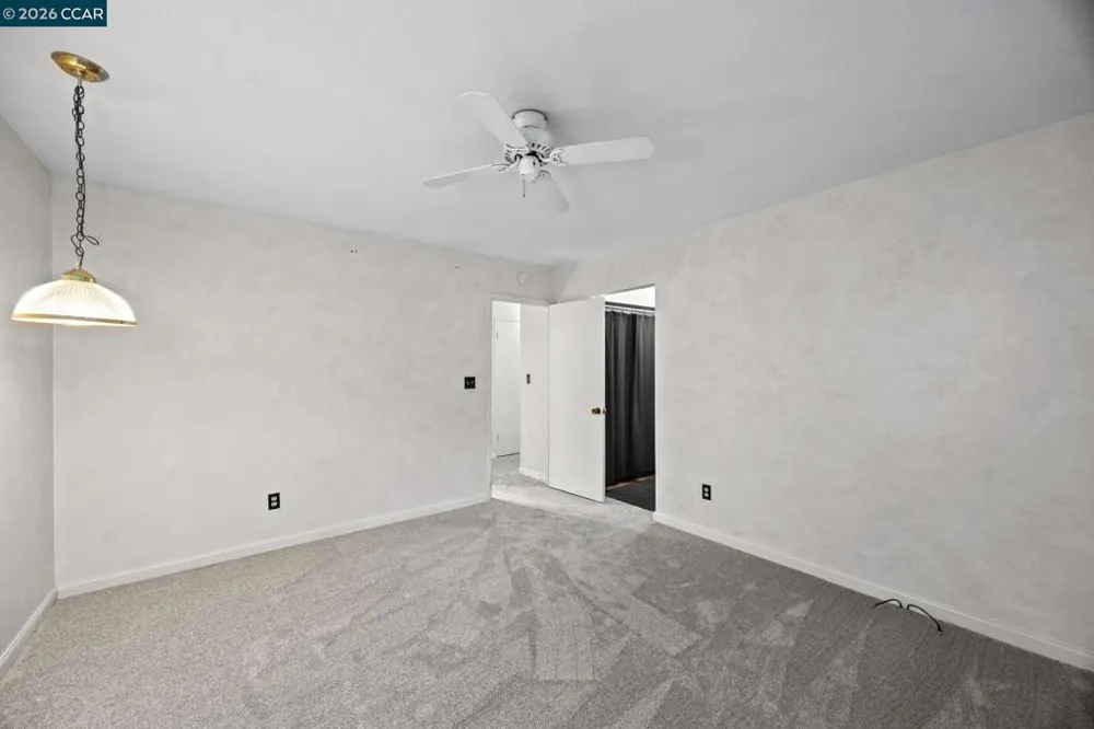 37 Cornell Ct Pleasant Hill, CA 94523
