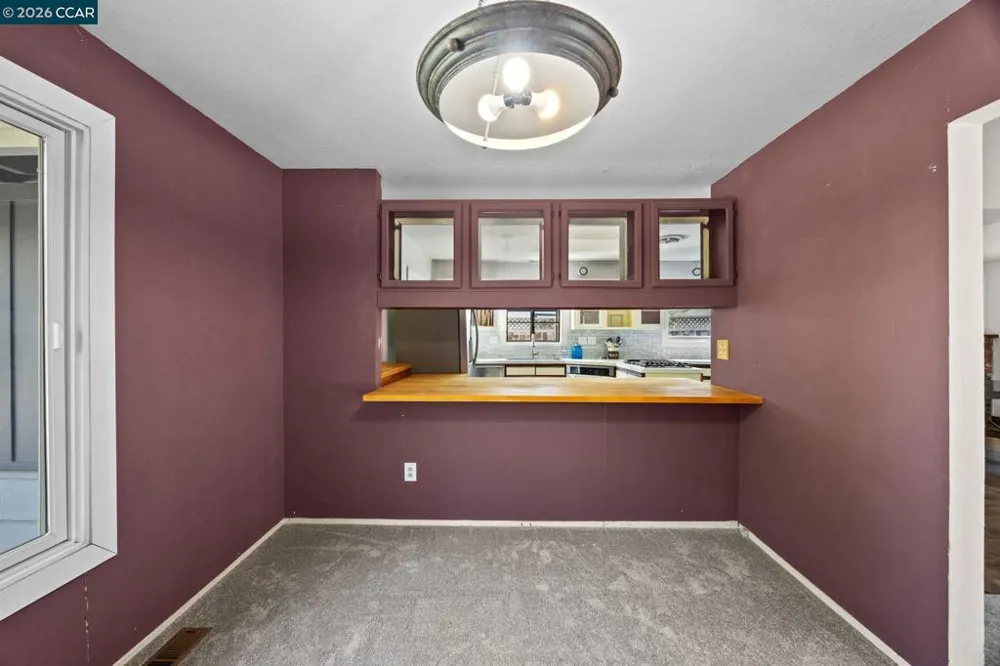 37 Cornell Ct Pleasant Hill, CA 94523