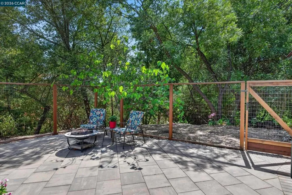 584 Mission Pl Danville, CA 94526