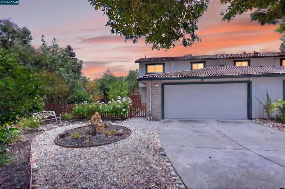 584 Mission Pl Danville, CA 94526