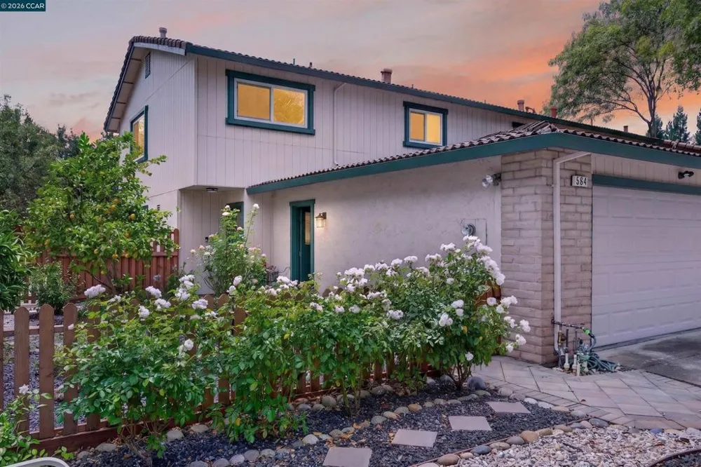 584 Mission Pl Danville, CA 94526