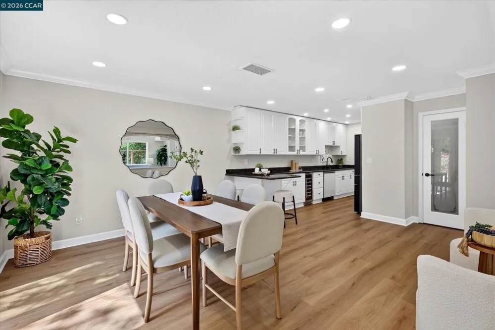 584 Mission Pl Danville, CA 94526
