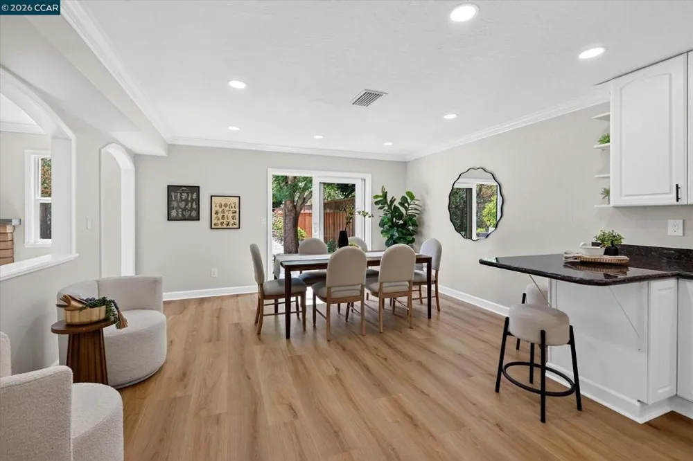 584 Mission Pl Danville, CA 94526