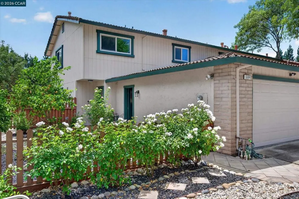 584 Mission Pl Danville, CA 94526
