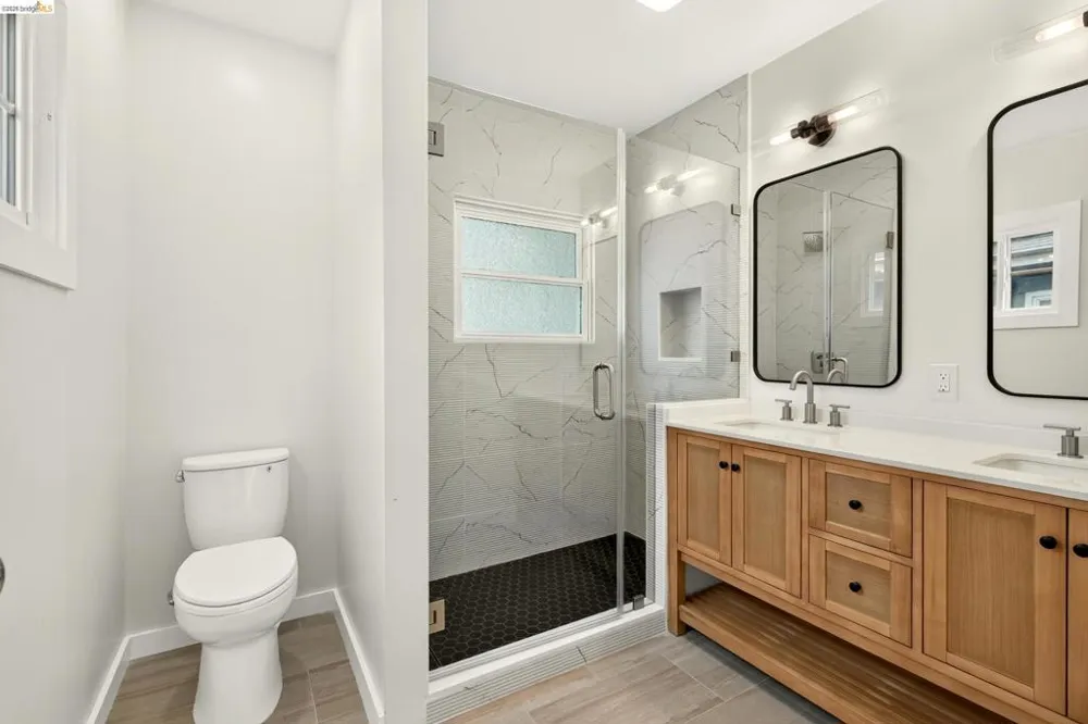 846 Mandana Blvd Oakland, CA 94610