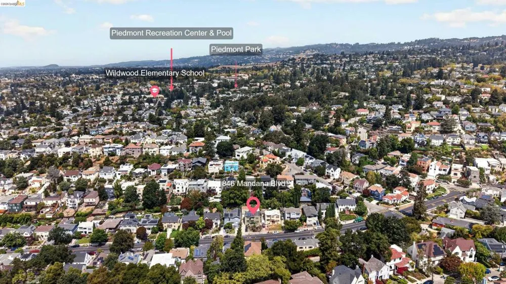 846 Mandana Blvd Oakland, CA 94610