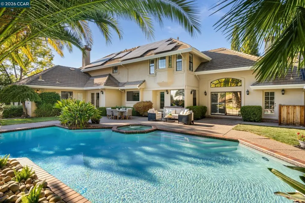 10 Bent Oak Ct Danville, CA 94506