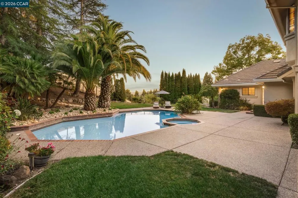 10 Bent Oak Ct Danville, CA 94506