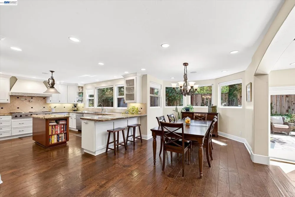 4576 Del Valle Pkwy Pleasanton, CA 94566