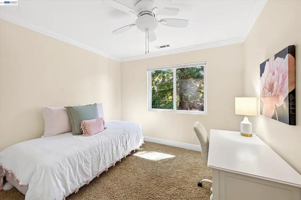 4576 Del Valle Pkwy Pleasanton, CA 94566