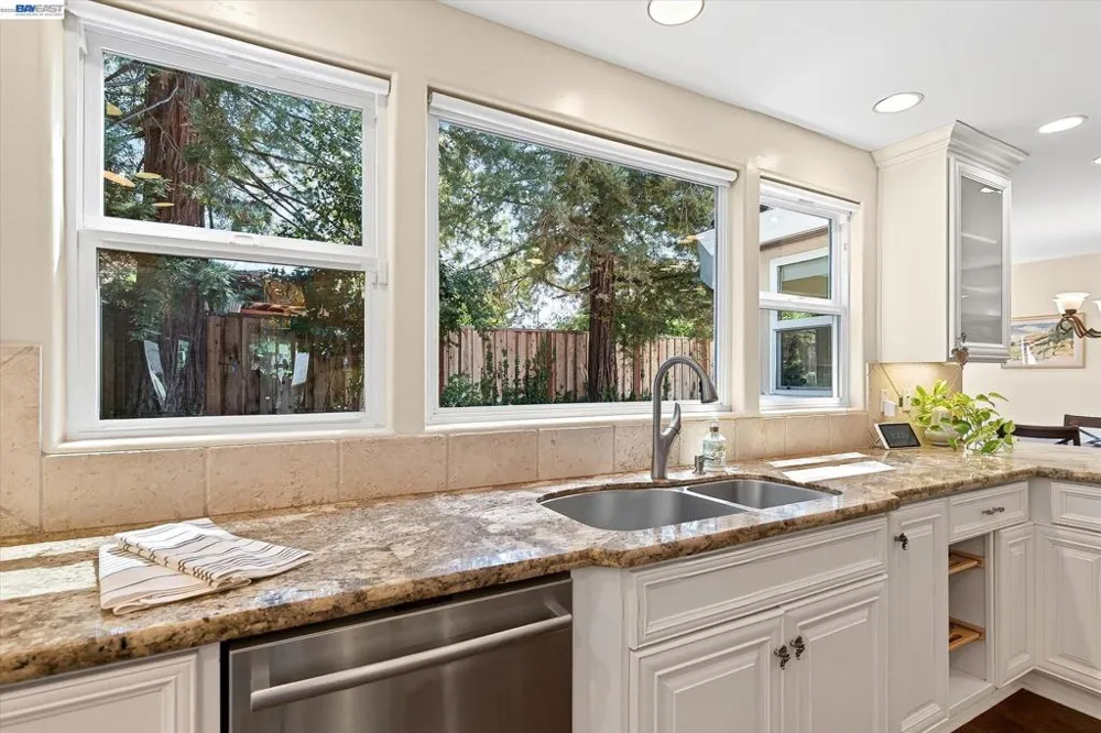 4576 Del Valle Pkwy Pleasanton, CA 94566