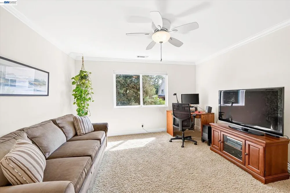 4576 Del Valle Pkwy Pleasanton, CA 94566
