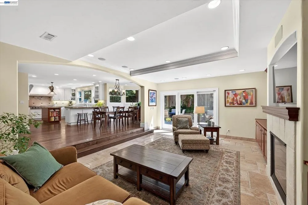 4576 Del Valle Pkwy Pleasanton, CA 94566