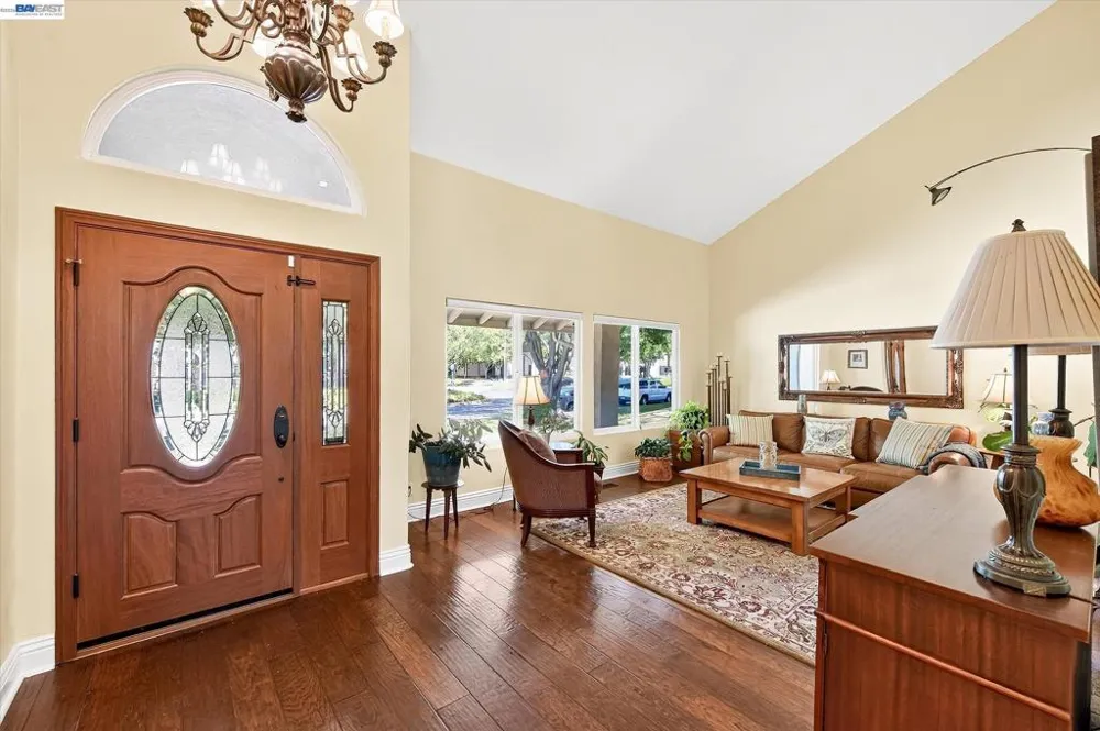 4576 Del Valle Pkwy Pleasanton, CA 94566