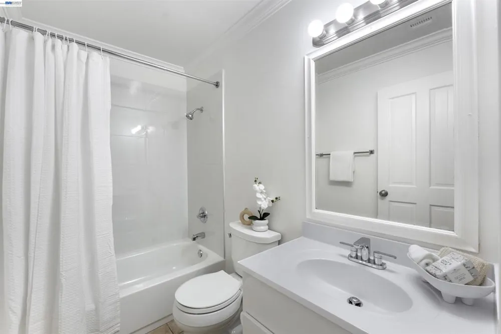 5253 Iris Way Livermore, CA 94551